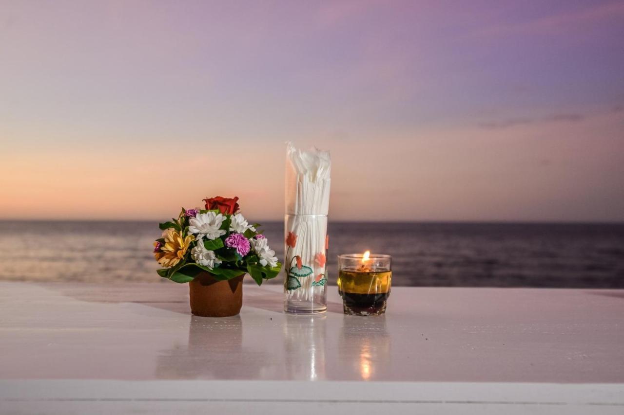 Mojito Beach Villas Kubutambahan  Exteriör bild