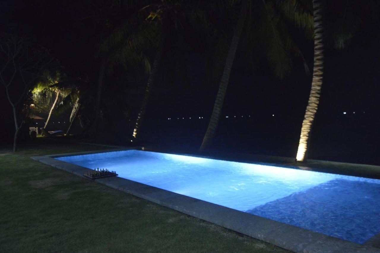 Mojito Beach Villas Kubutambahan  Exteriör bild